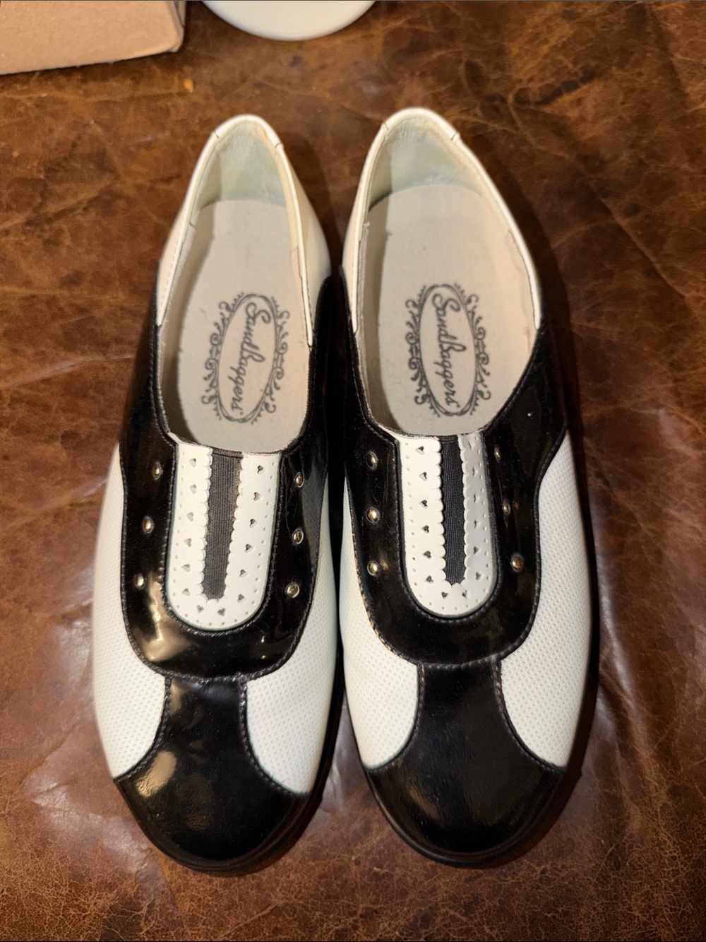 Sandbaggers Fiona Black White Spikeless Leather Golf Shoes Women's Size 7